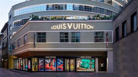 louis vuitton bags in milan italy|louis vuitton bagutta uk.